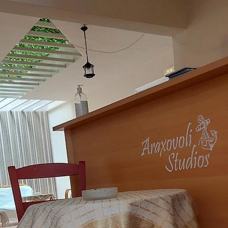 Araxovoli Studios - Aραξοβόλι Lefkada Tsoukaládhes Exteriör bild